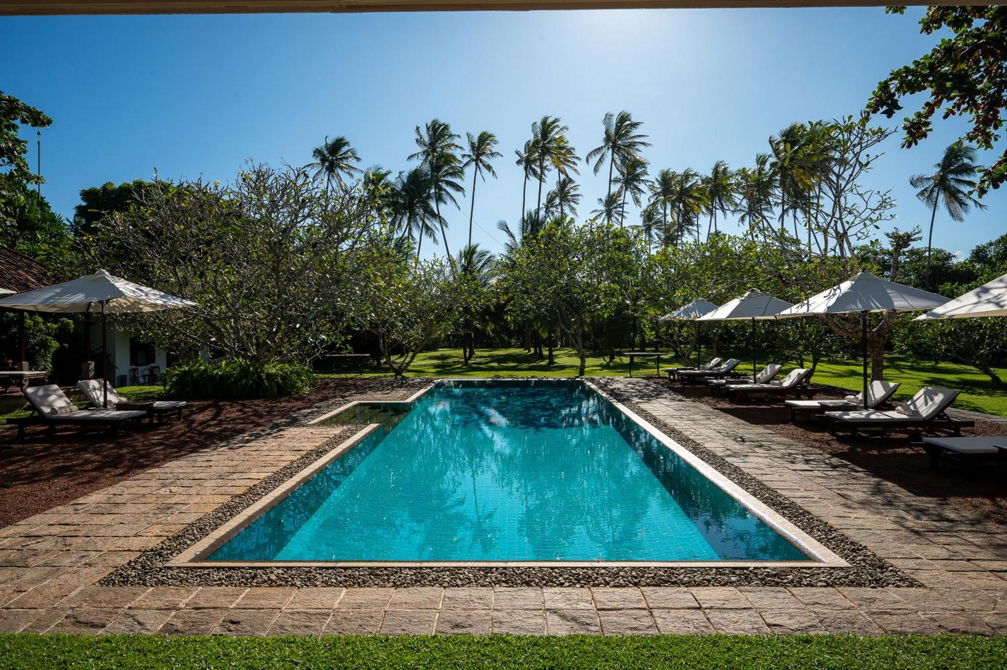 Nyne Hotels Rock Villa, Bentota Extérieur photo