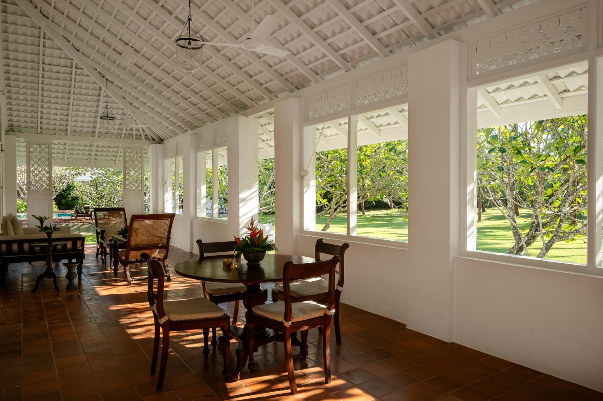 Nyne Hotels Rock Villa, Bentota Extérieur photo